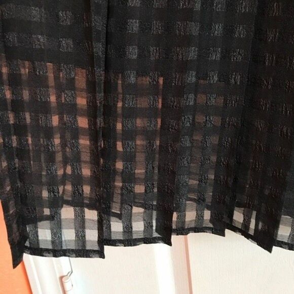 Elle Black Pleated Layered Sheer Checkered Overlay Midi Skirt Size 8 Medium - Picture 4 of 7
